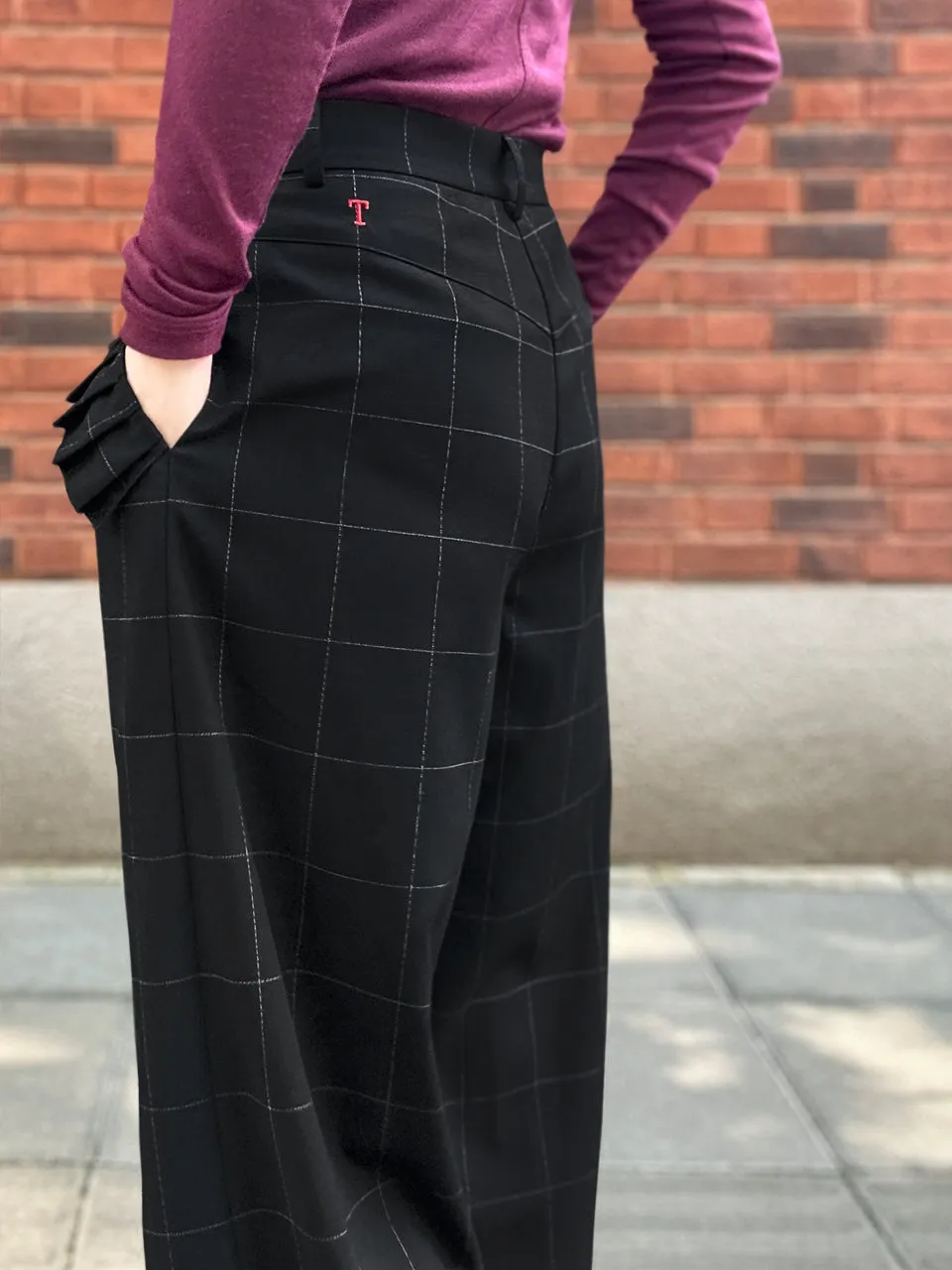 Black Checks Pleated Ruffle Pocket Wide Leg Trousers