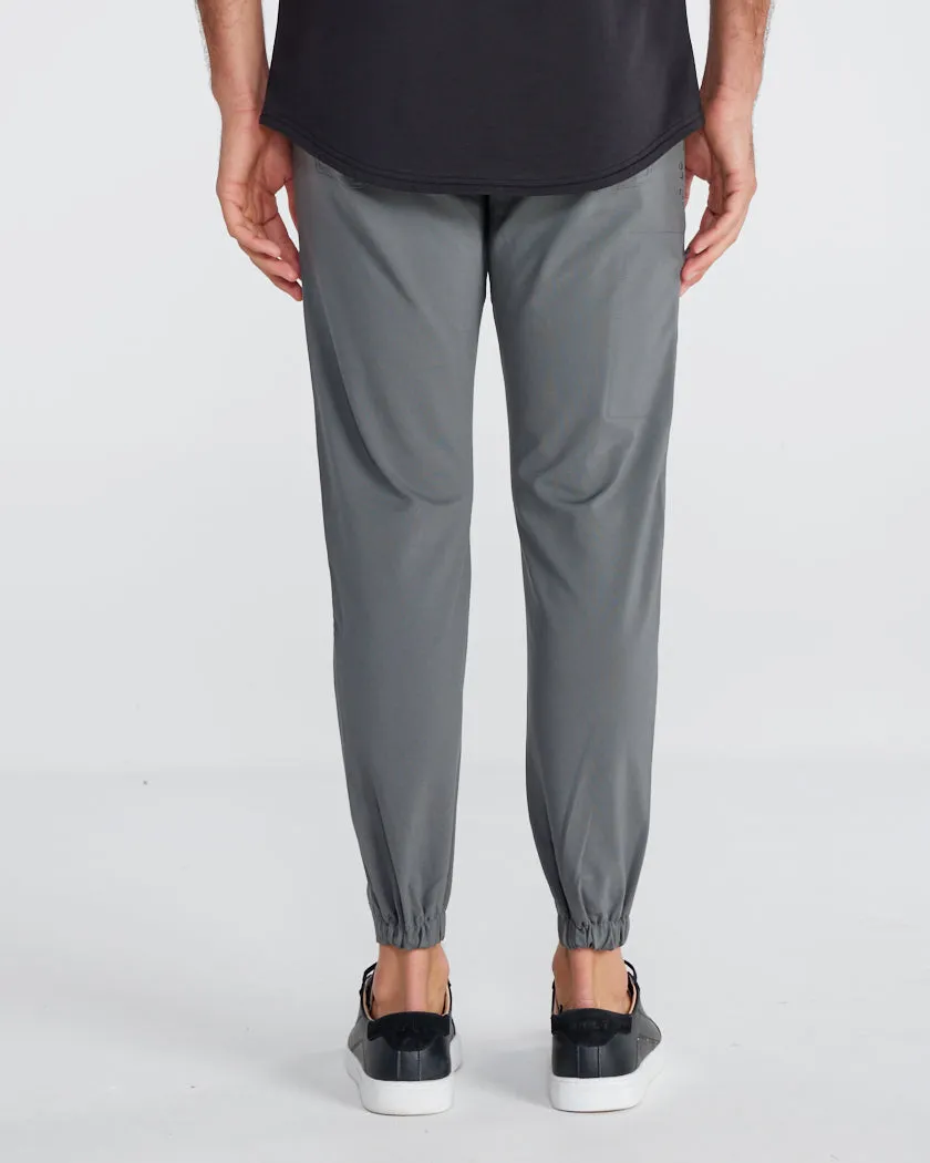 Everyday Jogger Pant <!-- Size 32 -->