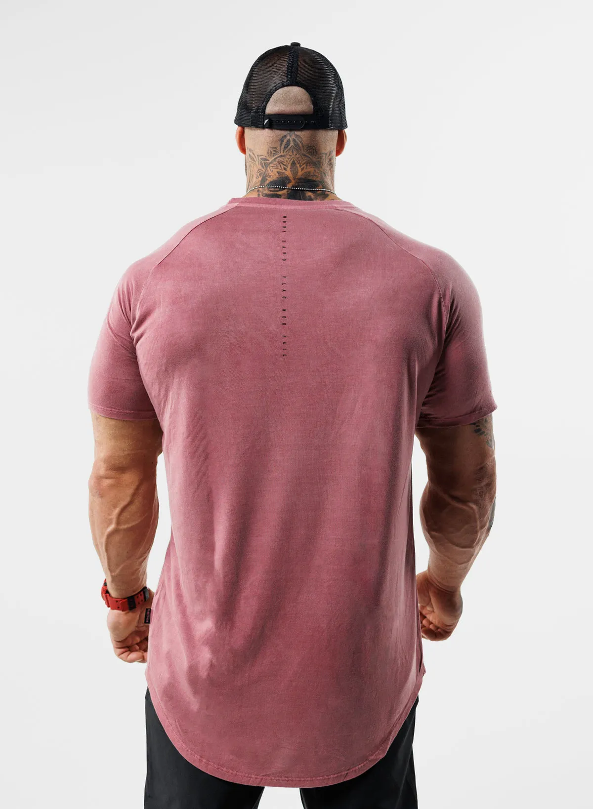 MOTO DISTRESSED TEE - MAROON