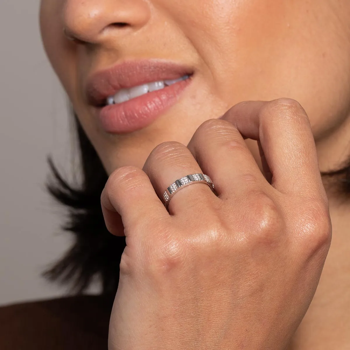 Pleated Crystal Ring in Silver