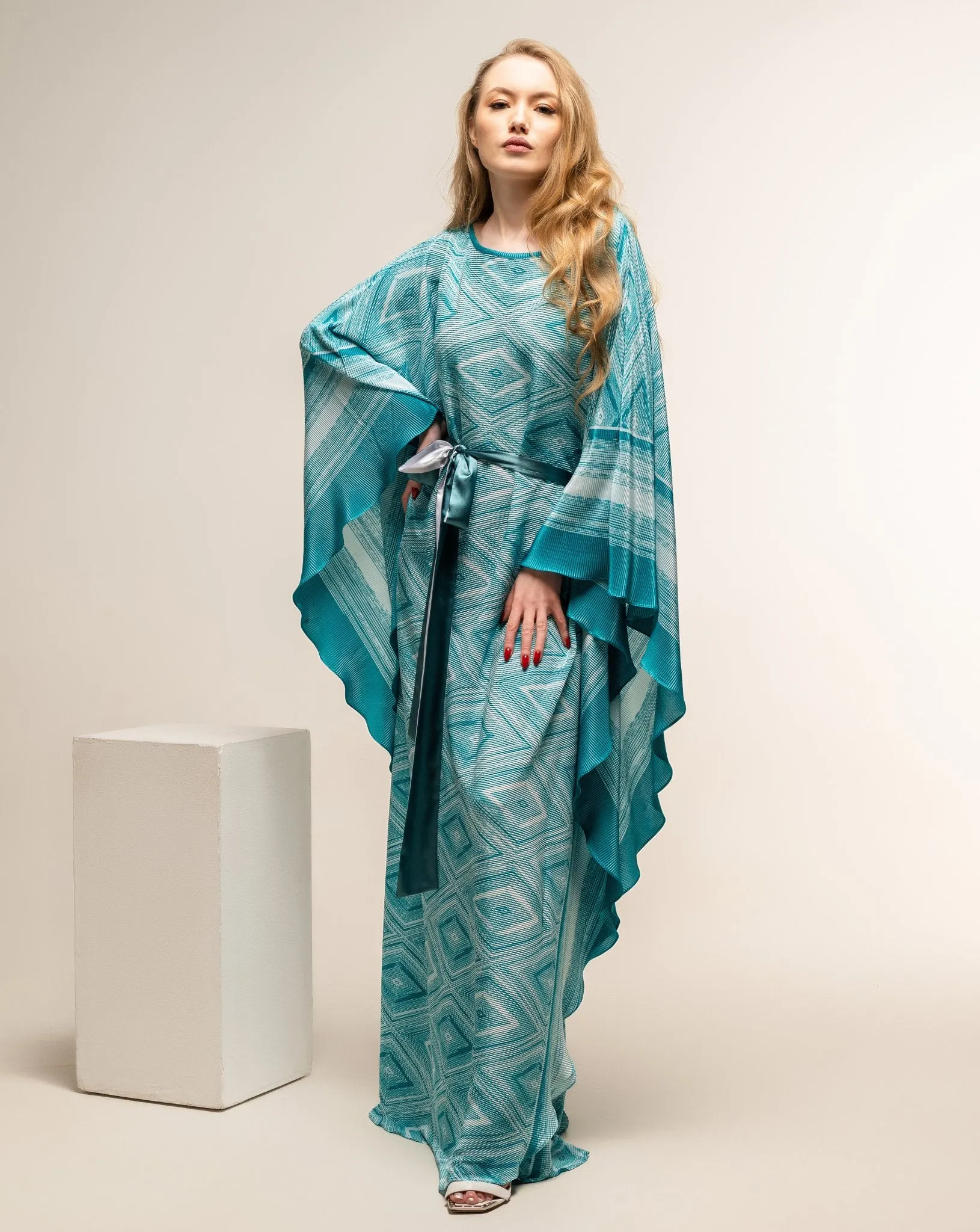 Pleated Print Kaftan