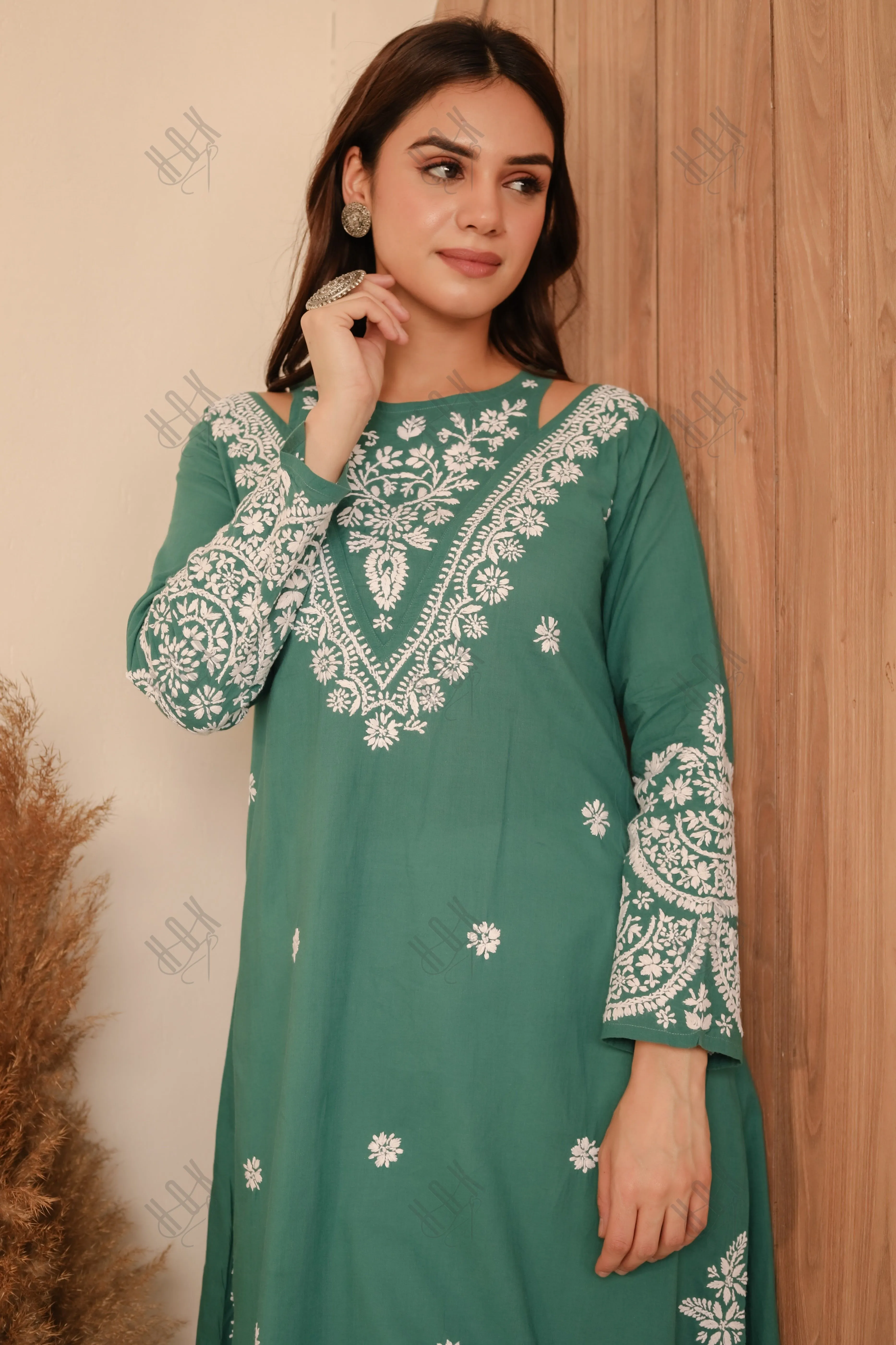 Saba Chikankari Long kurta in cotton - Green