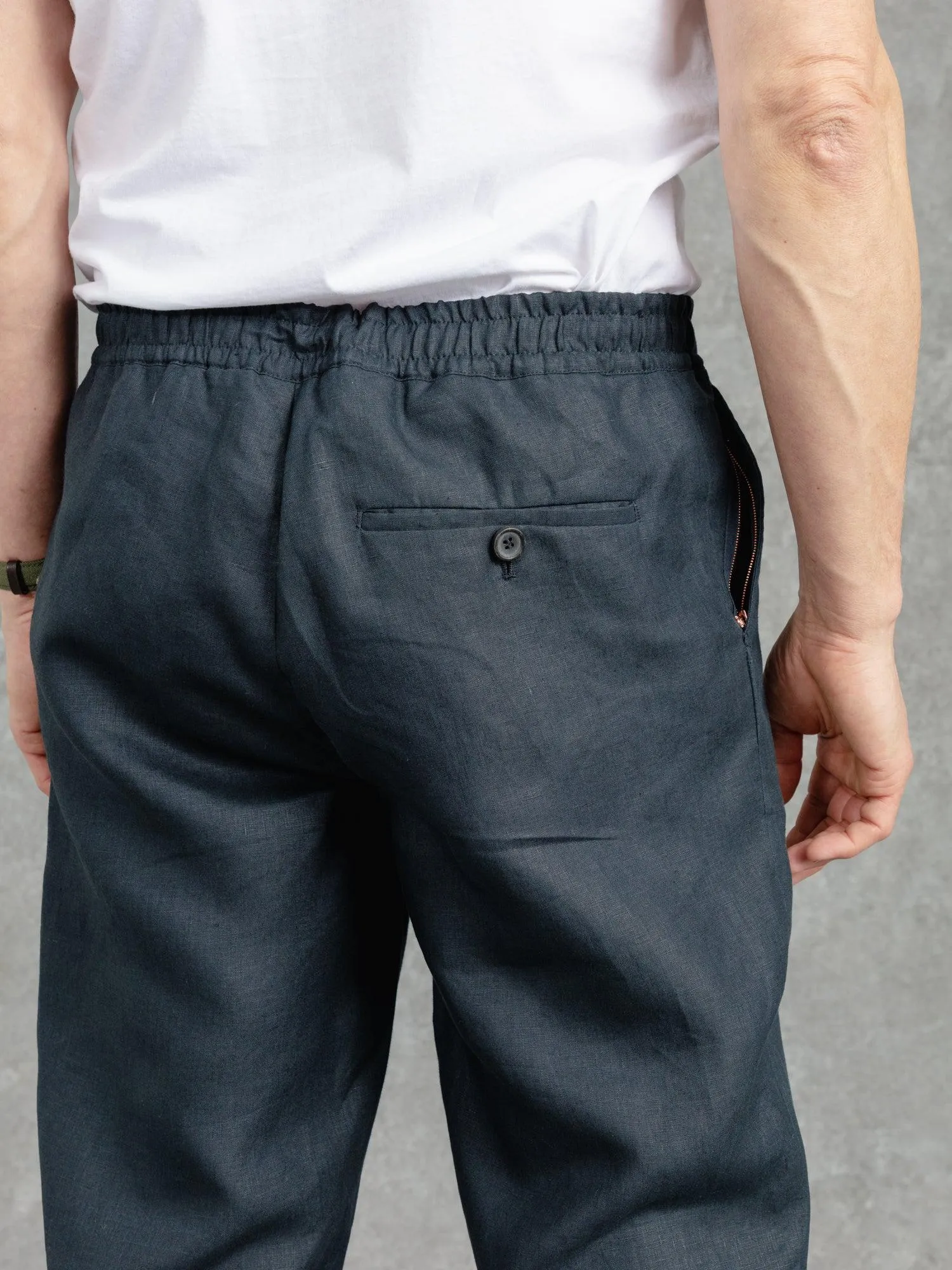 The Zip Pocket Drawstring Trouser - Ink